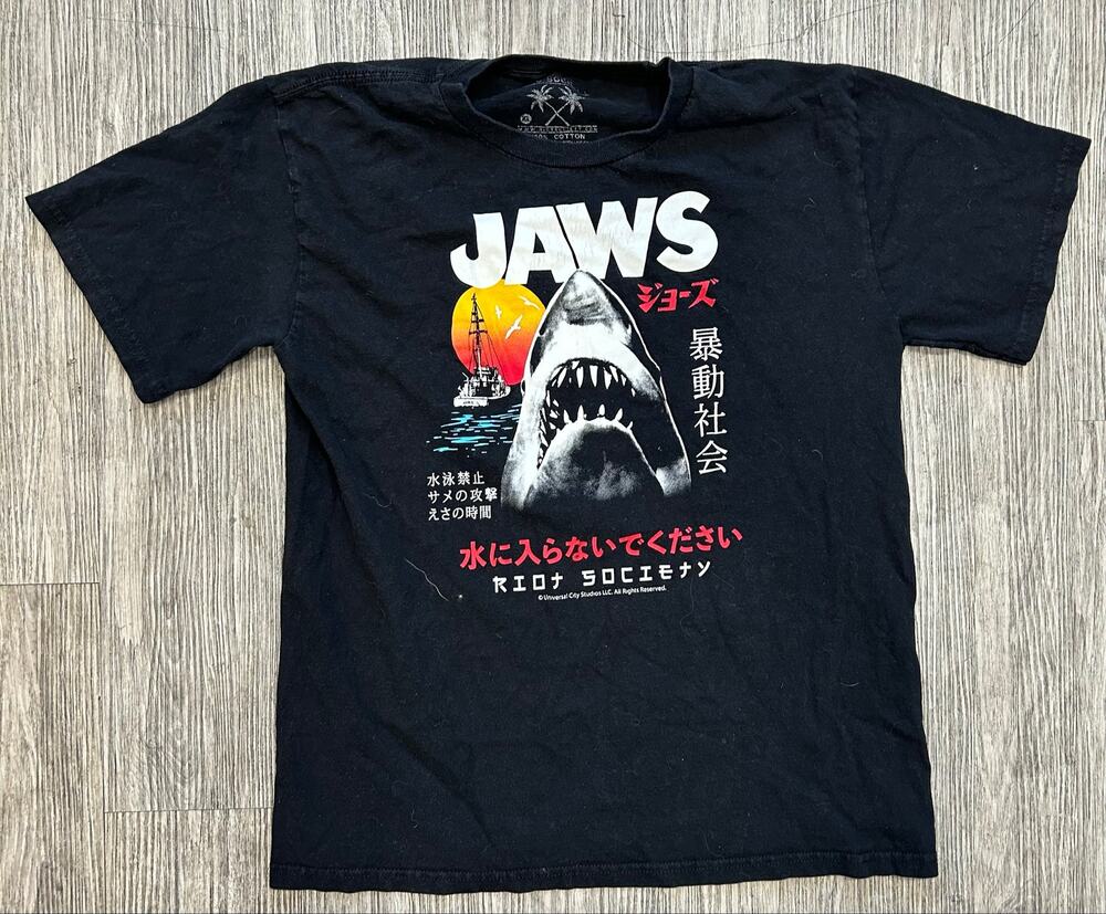 Jaws Universal Studios x Riot Society Japanese Kanji Graphic Tee Black Men's XL⁠